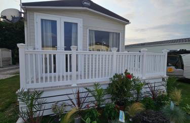 Jurassic Bliss - stylish static caravan with partial sea view at Durdle Door - Foto 26