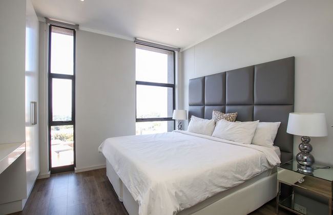 Sandton Smart Apartment Eleven - Photo 10
