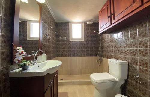 Demie and George Ηouse - Foto 24