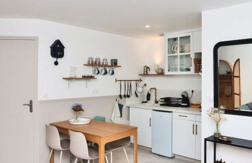 La Source - Spacieux T2 au coeur du village, à 5min des plages - Foto 1