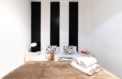 The Camp Nou FCB Apartment - Photo 3