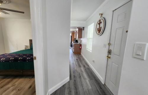 Lower Chelsea Lookout- On Water by Beach & Boards! - Foto 43