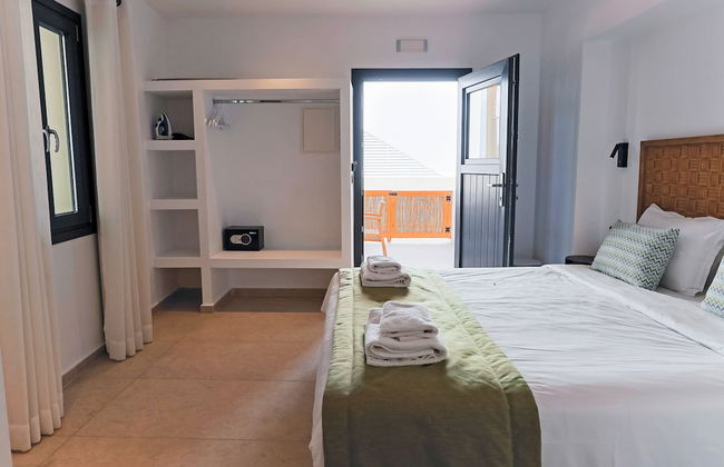 La Maltese Boutique Paros - Foto 12