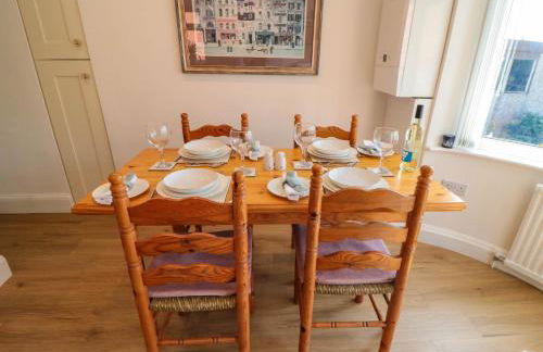 Field Cottage - Photo 7