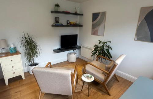 Cosy cabin nestled in the Surrey Hills - Foto 2