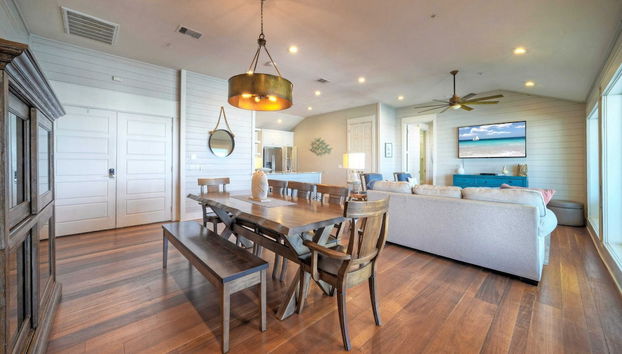 Blue Marlin & Dolphin Buyout Marina-front Escape for 10 Guests Walkable Access to Port A - Foto 5, Interior