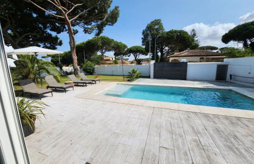 Villa Yoli 26 con Piscina y Jardin cerca de la Playa - Foto 24