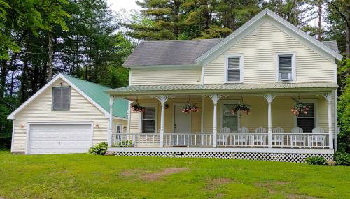 Warrensburg Home about 6 Mi to Lake George! - Foto 1