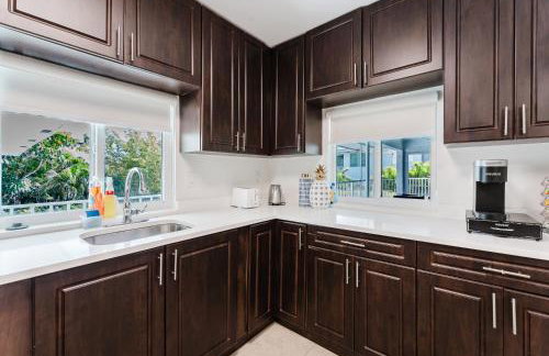 Aureum Stay Beachside Two Bedroom with Pool near Boca Beach - Foto 13