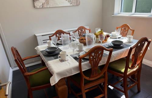 Cozy Coastal Retreat in Colwyn bay sleeps 8 - Foto 33