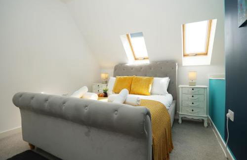 Homington House By N And N Stays, Perfect for Contractors and Workers, Private off road Parking for 2 vehicles, Fast Wifi - Foto 20