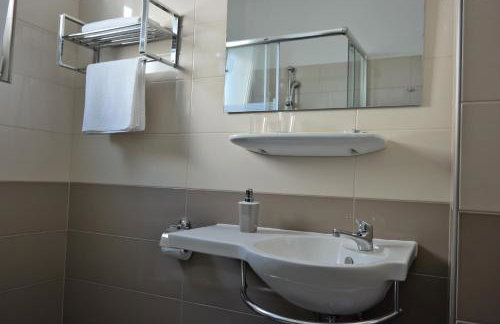 House Natali 70m from the beach - free EV top up - Photo 65