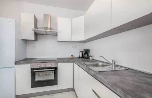 Apartments Villa "Aurea" with pool - Photo 26