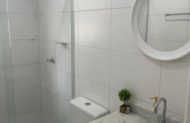 Apartamento Itaguá - Próximo de tudo que você precisa para sua estadia - Foto 17