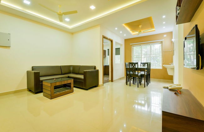 OYO 14271 Modern Studio Near Lulu Mall - Foto 20