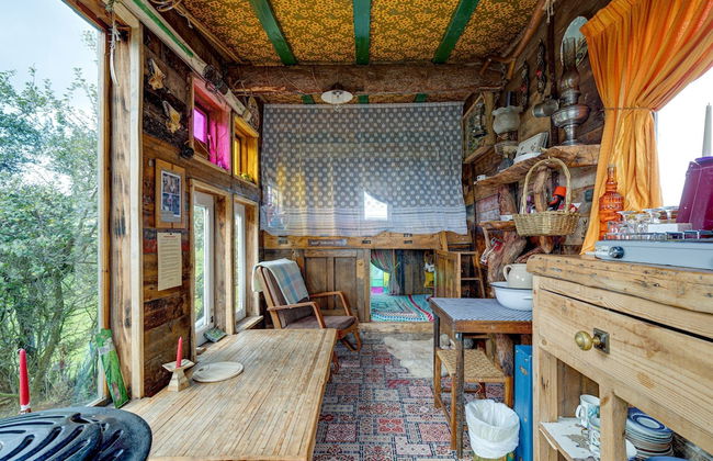 2x Double Bed - Glamping Wagon, Dalby Forest - Foto 6