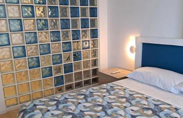 Naples Stay Inn - close to metro & all connections - Photo 23