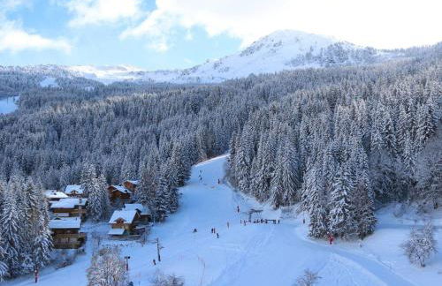 Appartement rénové au centre de La Tania avec parking - FR-1-568-47 - Foto 3