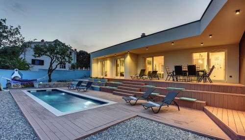 Villa mit privatem Pool nur wenige Minuten von den Stränden - Foto 4