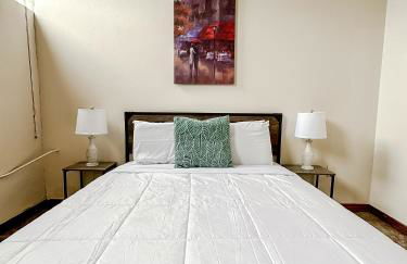 Sleepover 2BD 1BA Condos Downtown Springfield - Foto 26