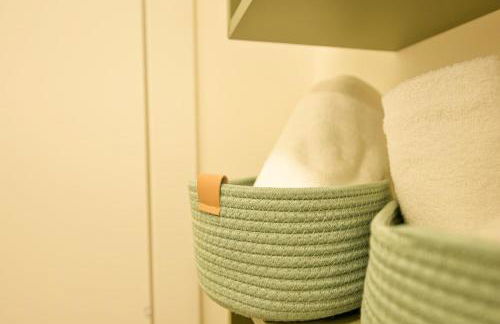 Apt 2 min from station and lake with WiFi and AC - Foto 17