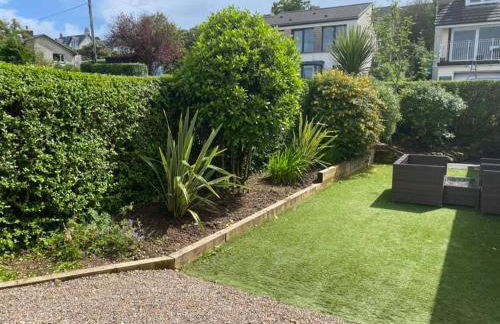 Cosy 3 bedroom home in centre of Brodick - Photo 2