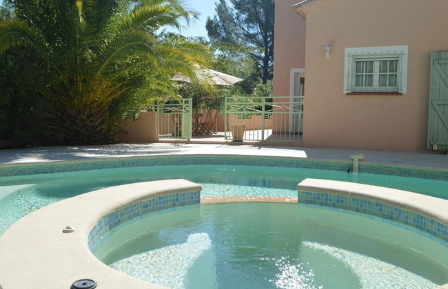 Holiday Home With Large Garden and Pool - Foto 20