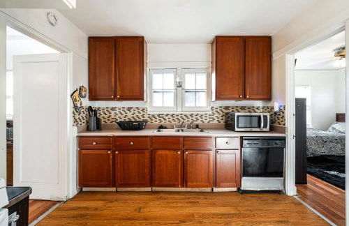 Charming 6BR Home in Milwaukees Historic District - Foto 38