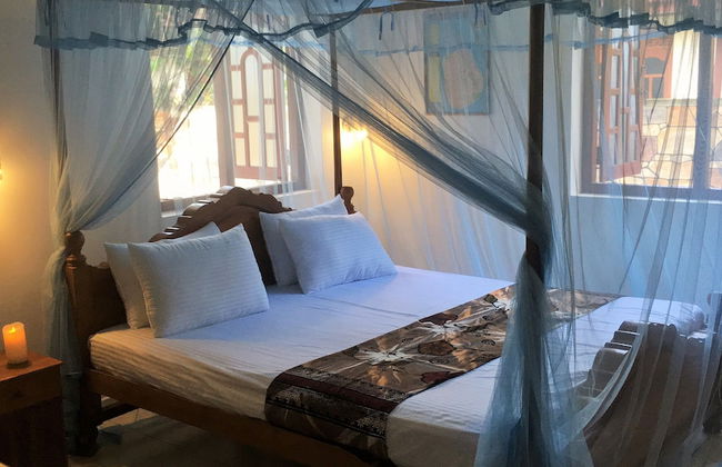 Swiss Villa Moragalla Beach - Foto 3