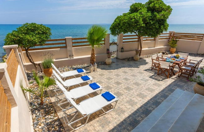 Villa Elizabeth - Seafront Modern Villa - Villa Elizabeth - Seafront Classic Villa - Foto 13