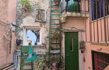 Rifugio dell'artista a Cerri - Foto 11