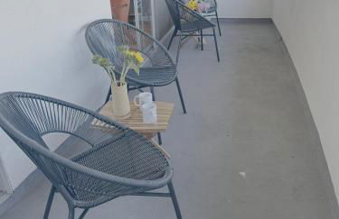 Echo Lake view condo - newly renovated - centrally located - Photo 30