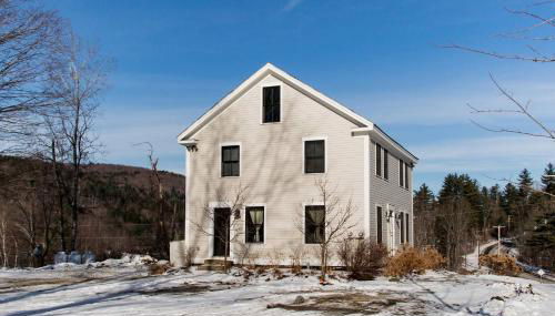 Go Skiing or Hiking from an Enchanting, Light-Filled Home - Foto 5, Other