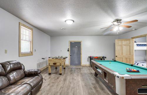 Quiet Lakefront Grand Rapids Cabin on 5 Acres - Foto 13