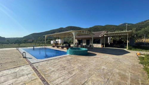 LakeView Trichonida - Photo 2, sunbed