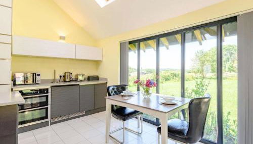 Romantic cottage for 2 with hot tub - Foto 3