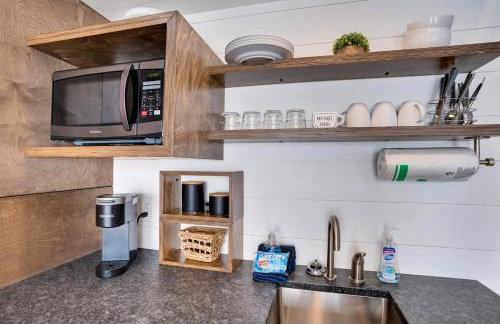 The Lumber Jack Pine Treehouse at Treetop Escapes - Foto 11