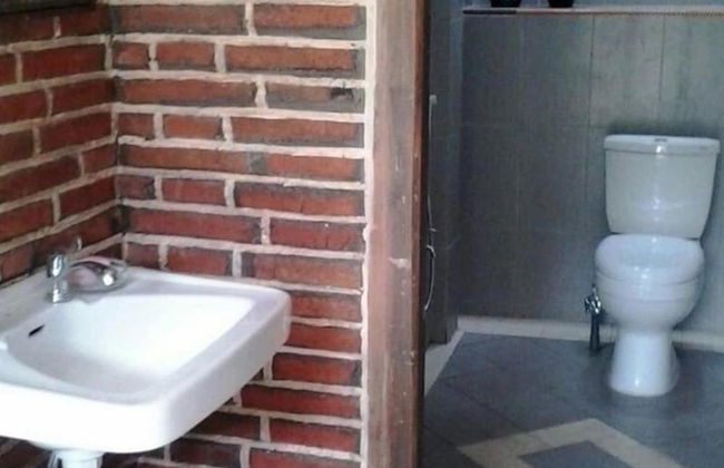 Room in B&B - Villas in Batu Indonesia Homestay - Foto 5