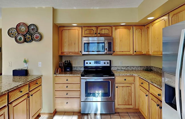 Lured by the Lake - Foto 14