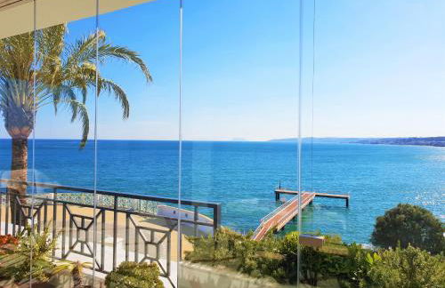 LUXURY APARTMENT FRONTAL TO THE SEA IN ESTEPONA DONCELLA BEACH - Photo 7