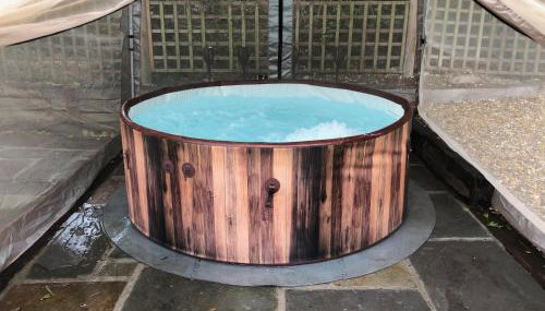 Olli's Cottage-Terrace & Jacuzzi optional - Foto 5