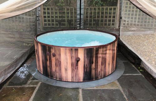 Olli's Cottage-Terrace & Jacuzzi optional - Foto 5