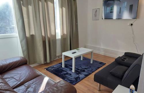 5 Bedroom House in Romford - Foto 26