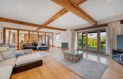 country retreat, long term stays hot tub - Photo 1