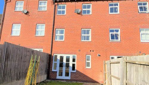 Johnson Townhouse - Photo 5, Garden