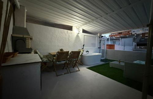 Duplex Ático con terraza y BBQ - Photo 9