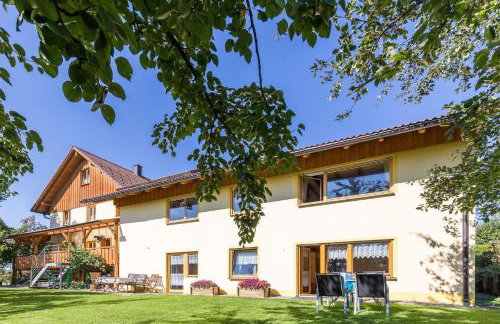 Apartment mit Balkon - Foto 13