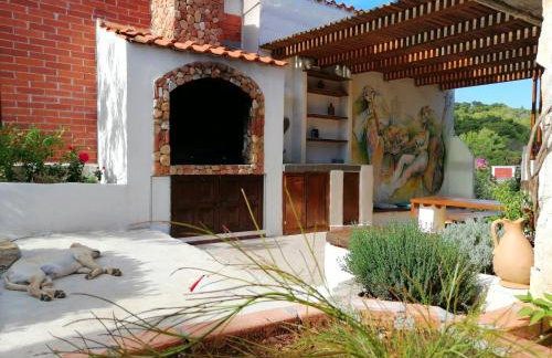 Apartments-Estate under the Paintbrush - Photo 33