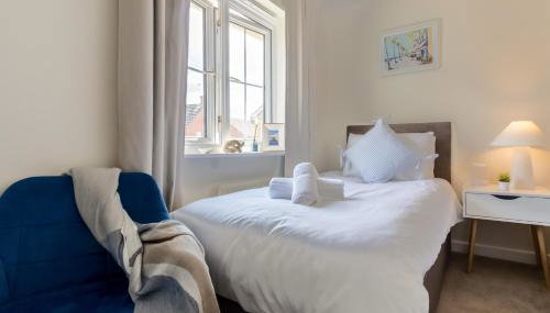 Modern & comfy 4 bedrooms Corby house free parking - Foto 4