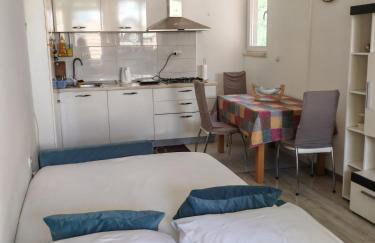 Guest House Oscar near the Sea and river - Photo 3